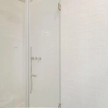 Cosy 1br Renovated - Heart Of Santos | By Airnest Appartement